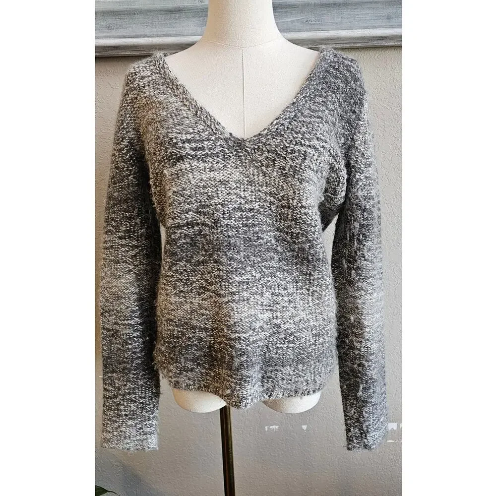 Banana Republic V-Neck Wool Alpaca Pullover soft Sweater Women‎ Size M Gray